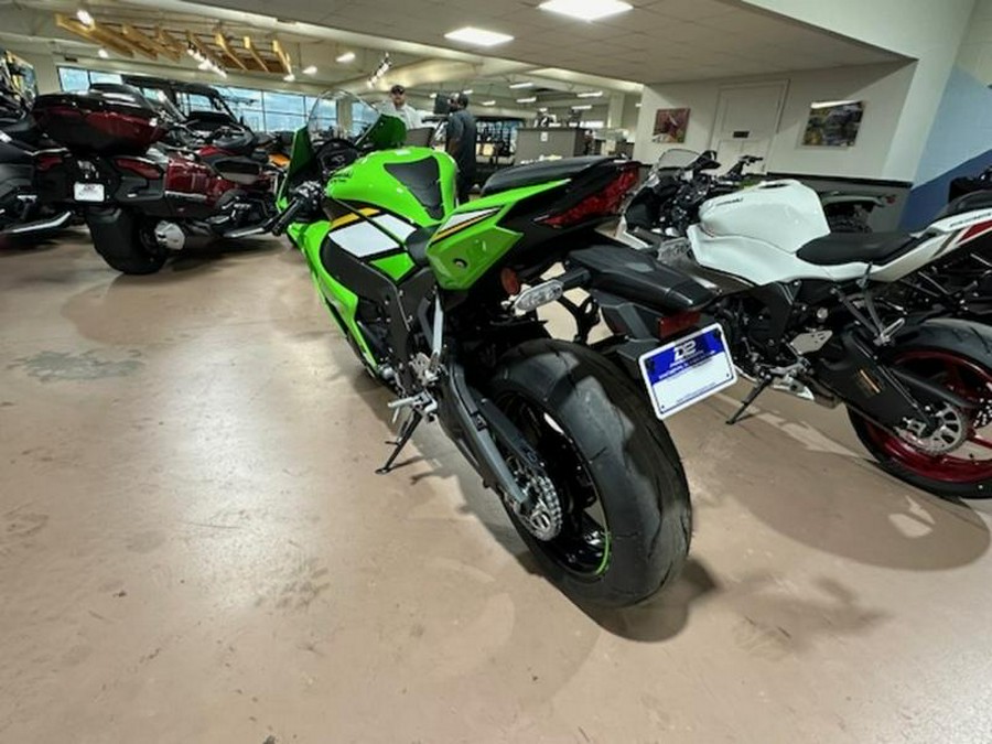 2025 Kawasaki Ninja® ZX™-10R KRT Edition ABS