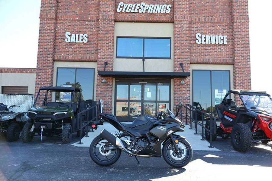 2026 Kawasaki Ninja 500 Base Base