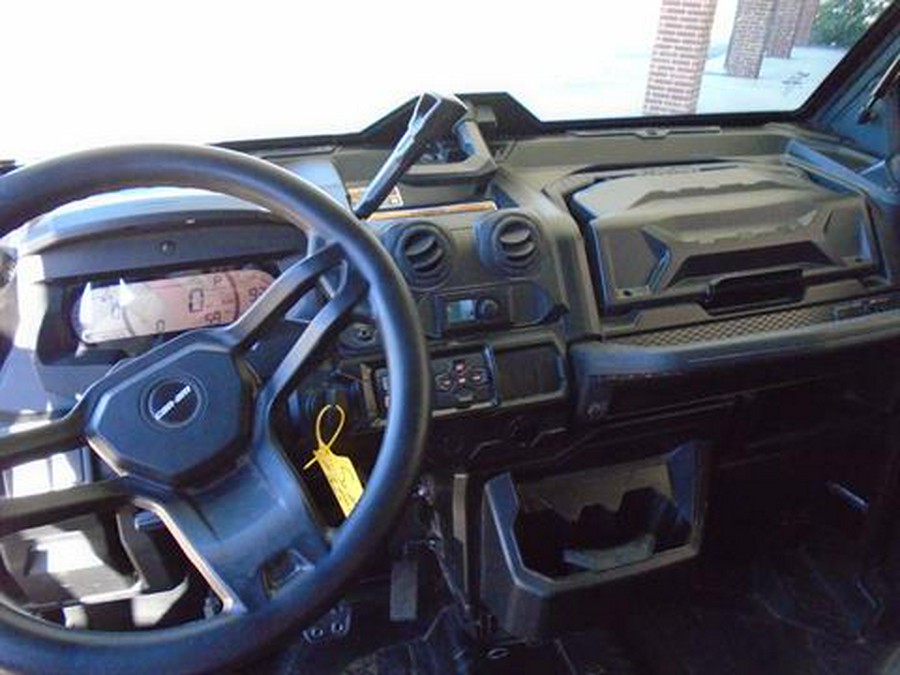 2025 Can-Am Defender MAX Lone Star CAB