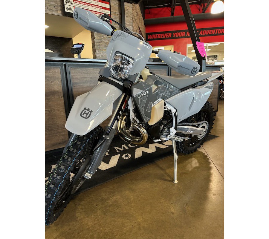 2026 TE 300 Pro - Husqvarna Motorcycles