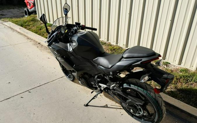 New 2026 KAWASAKI NINJA 500 ABS