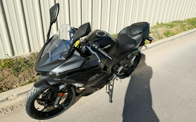 2026 KAWASAKI NINJA 500 ABS