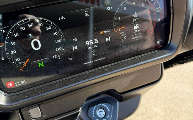 2026 Harley-Davidson® Street Glide® Vivid Black Black Trim