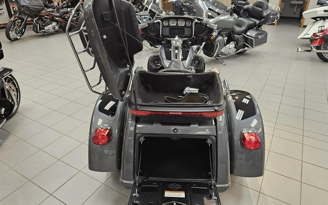 FLHTCUTG 2022 Tri Glide® Ultra
