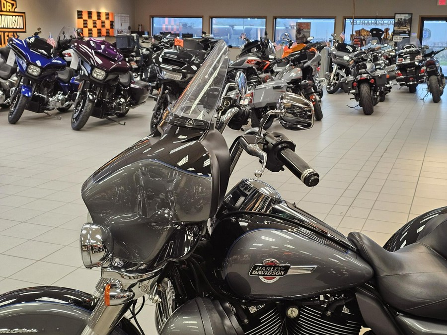 FLHTCUTG 2022 Tri Glide® Ultra
