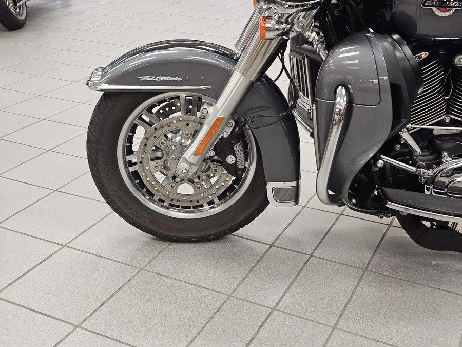 FLHTCUTG 2022 Tri Glide® Ultra