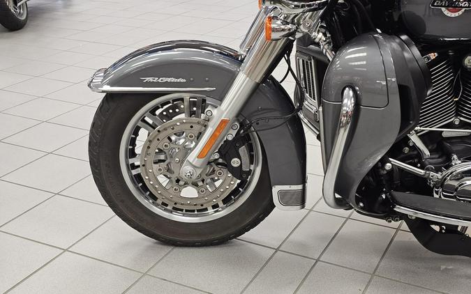 FLHTCUTG 2022 Tri Glide® Ultra