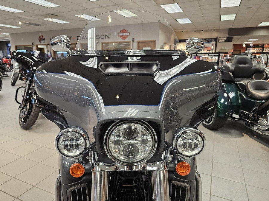 FLHTCUTG 2022 Tri Glide® Ultra