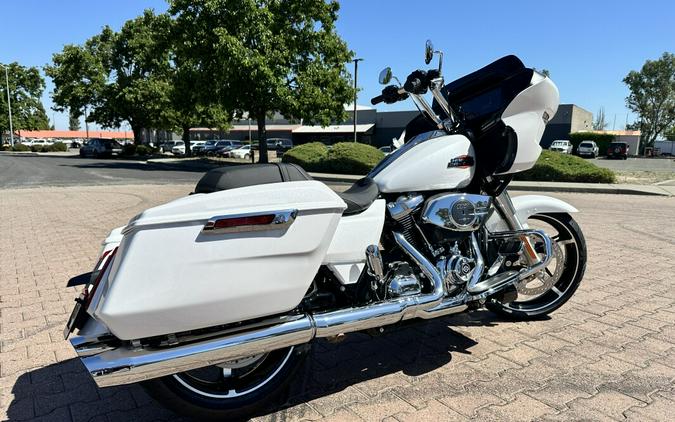 FLTRX 2024 Road Glide™