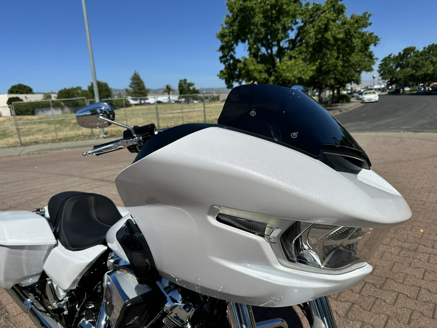 FLTRX 2024 Road Glide™