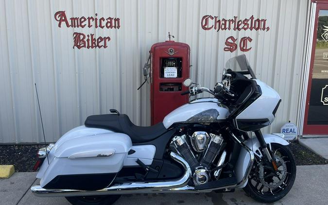 2024 Indian Motorcycle® Challenger® Limited Ghost White Metallic