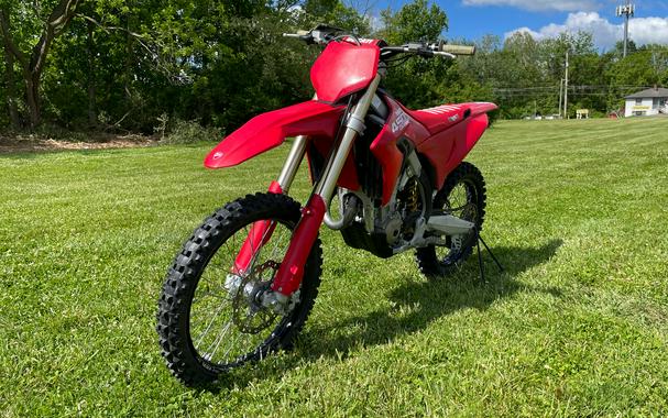 2026 Ducati Desmo MX 450 - DEMO - w/ Accessories