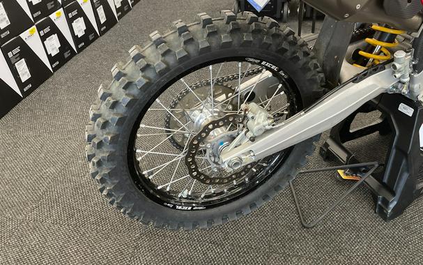 2026 Ducati Desmo MX 450 w/ Accessories - DEMO!