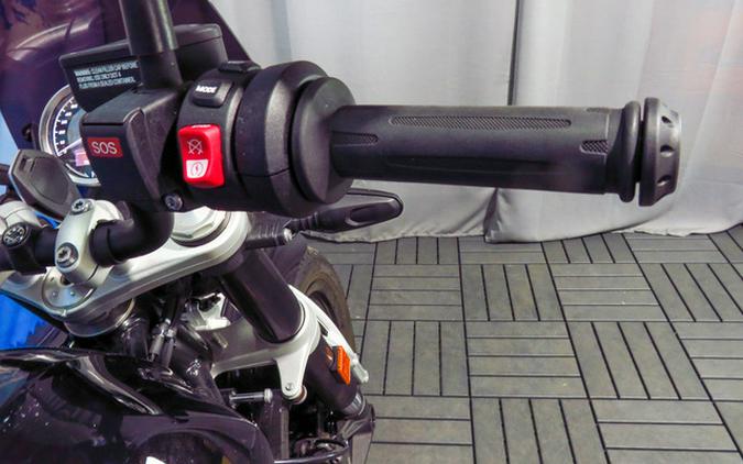 2025 BMW R 12 Black Storm Metallic