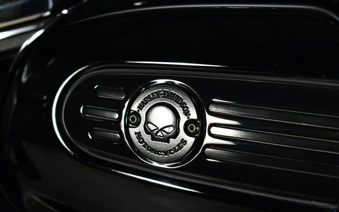 2020 Harley-Davidson Road Glide Limited – Black Option