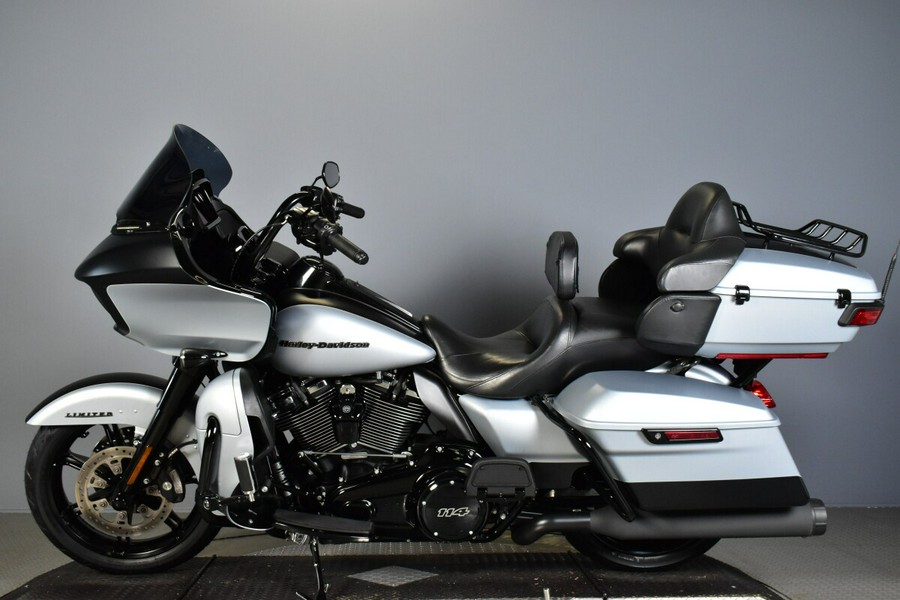 2020 Harley-Davidson Road Glide Limited – Black Option FLTRK