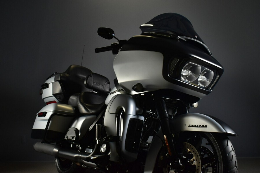 2020 Harley-Davidson Road Glide Limited – Black Option FLTRK