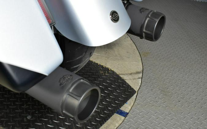 2020 Harley-Davidson Road Glide Limited – Black Option