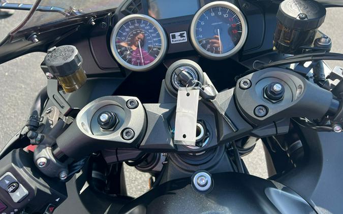 2025 Kawasaki Ninja ZX-14R ABS