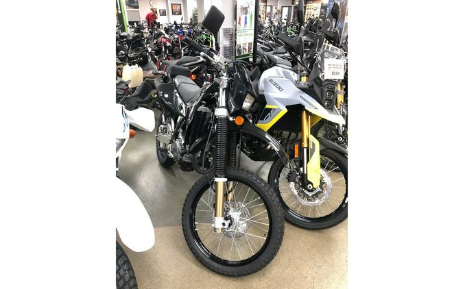 2024 Suzuki DR-Z400SM