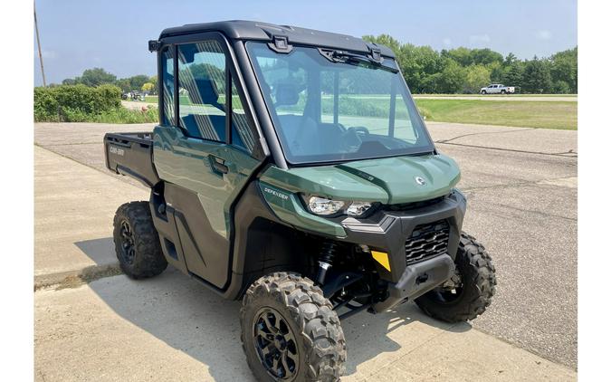 2024 Can-Am DEFENDER DPS CAB HD9