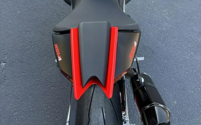 2023 Aprilia RSV4 1100