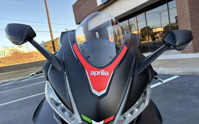 2023 Aprilia RSV4 1100