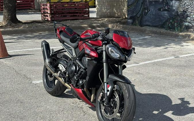2024 Triumph Street Triple 765 RS Carnival Red