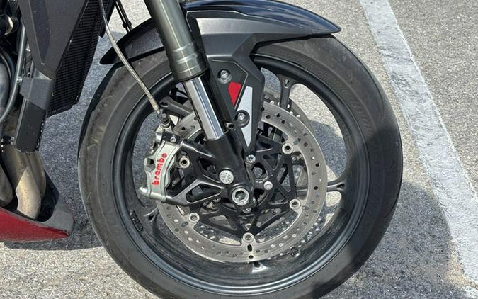 2024 Triumph Street Triple 765 RS Carnival Red