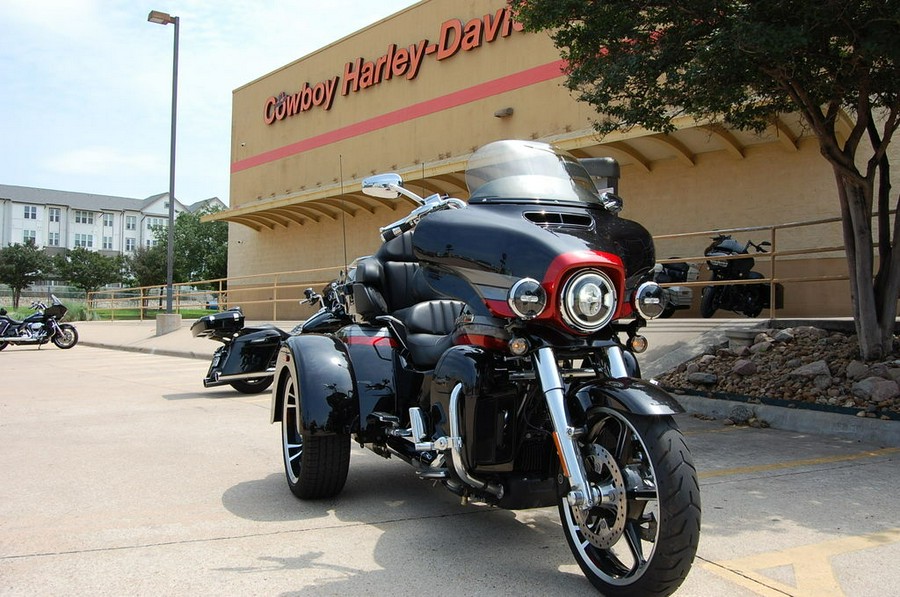 2020 Harley-Davidson® FLHTCUTGSE - CVO™ Tri Glide®