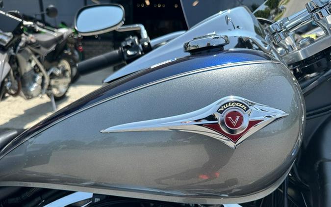 2025 Kawasaki Vulcan 900 Classic LT