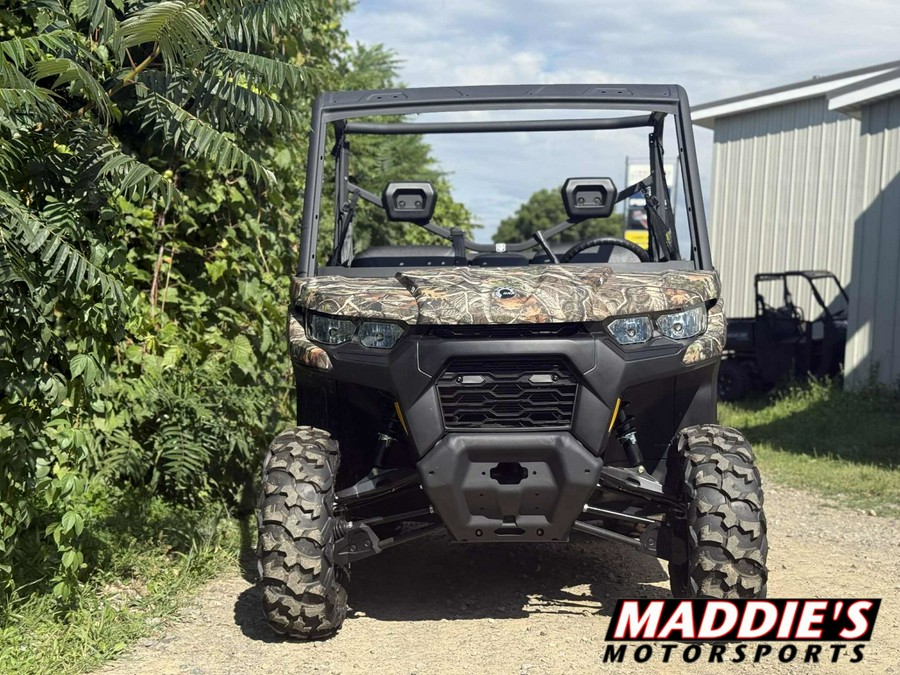 2025 Can-Am Defender DPS HD9