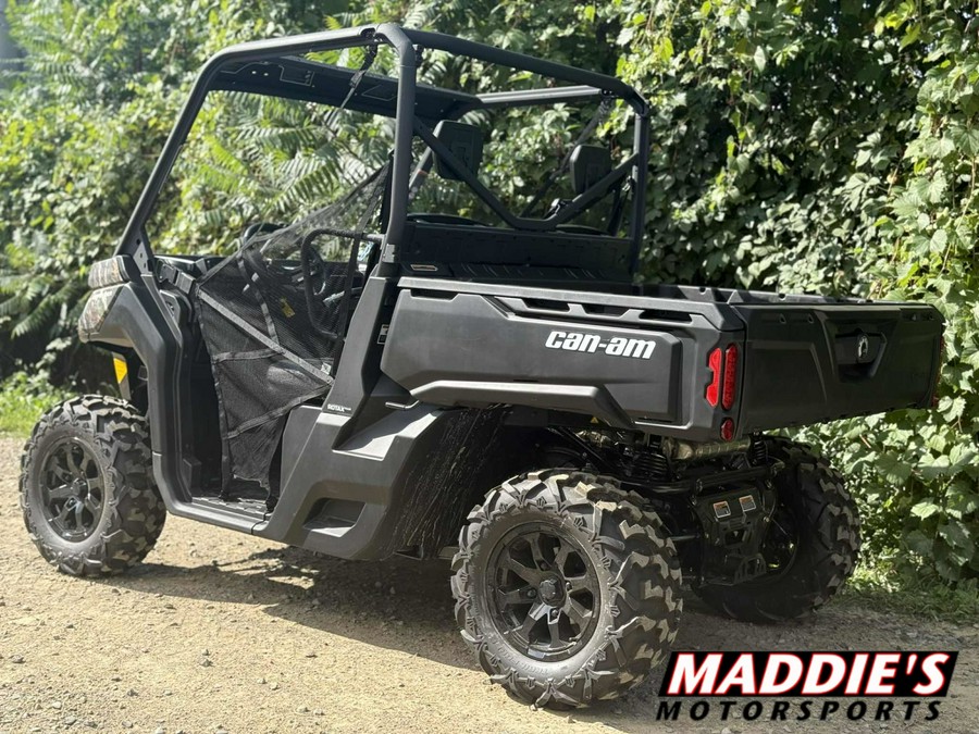2025 Can-Am Defender DPS HD9