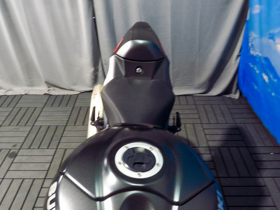 2022 Suzuki GSX-R 1000R