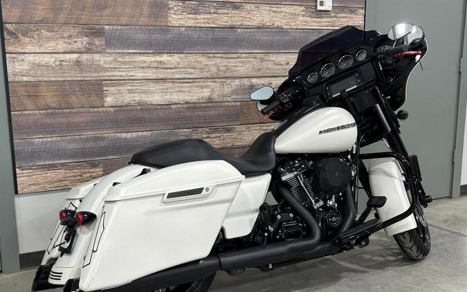 2018 Harley-Davidson® FLHXS - Street Glide® Special