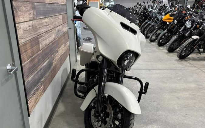2018 Harley-Davidson® FLHXS - Street Glide® Special