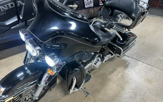 2012 Harley-Davidson FLHTCU - Electra Glide Ultra Classic