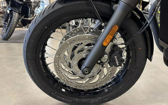 2026 Triumph Bonneville T120 Black Jet Black