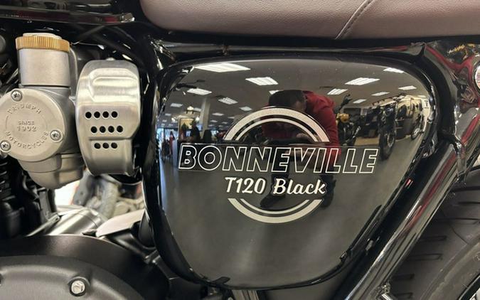 2026 Triumph Bonneville T120 Black Jet Black