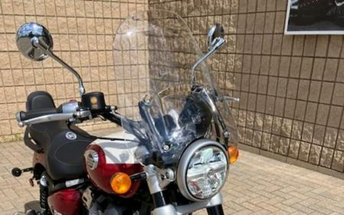 2024 Royal Enfield Super Meteor 650 Celestial Red