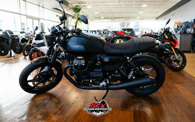 2026 V7 Stone - NERO RUVIDO - Moto Guzzi
