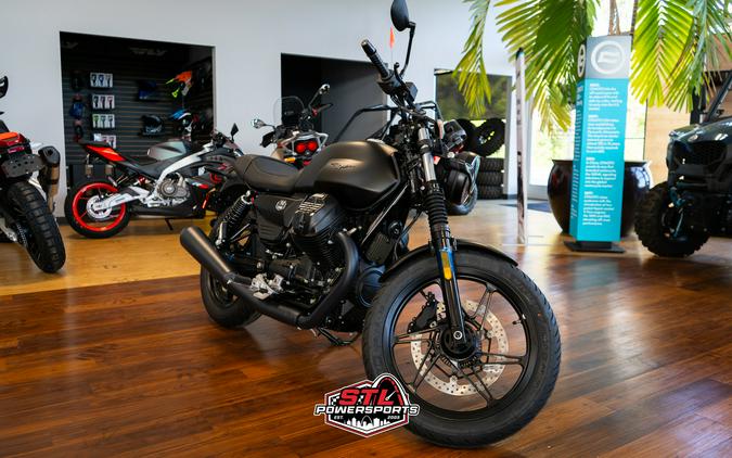 2026 V7 Stone - NERO RUVIDO - Moto Guzzi