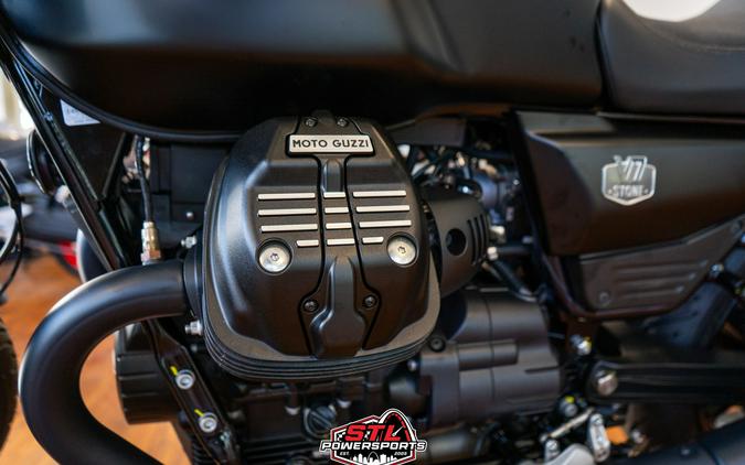 2026 V7 Stone - NERO RUVIDO - Moto Guzzi