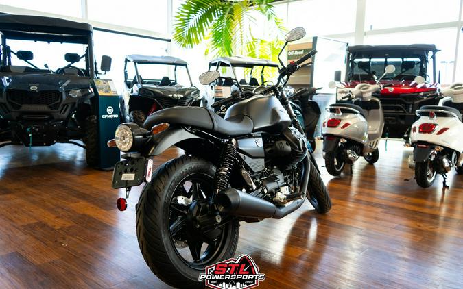 2026 V7 Stone - NERO RUVIDO - Moto Guzzi