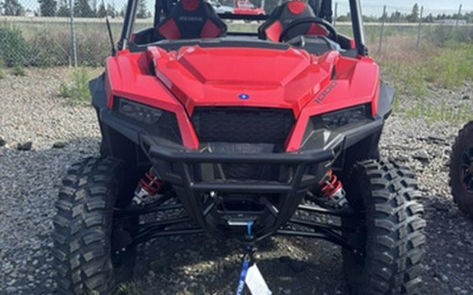 2025 Polaris GENERAL XP 4 1000 Ultimate