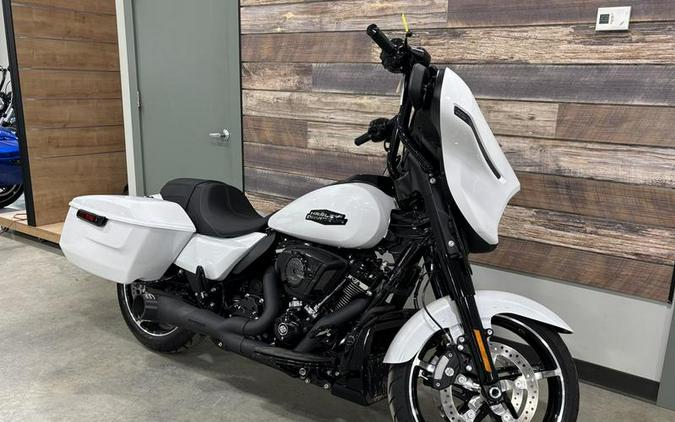 2024 Harley-Davidson® FLHX - Street Glide®