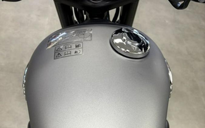 2026 Triumph Bonneville T120 Black Matt Silver Ice