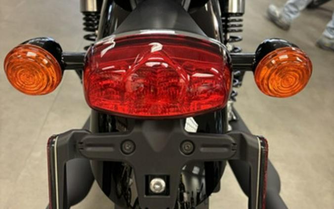 2026 Triumph Bonneville T120 Black Matt Silver Ice