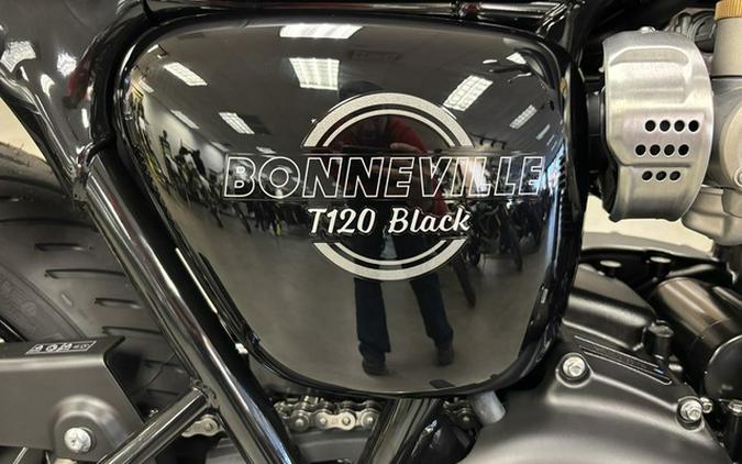 2026 Triumph Bonneville T120 Black Matt Silver Ice