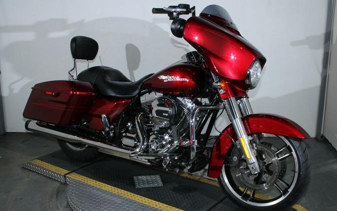 2016 Harley-Davidson Street Glide Special Grand American Touring FLHXS